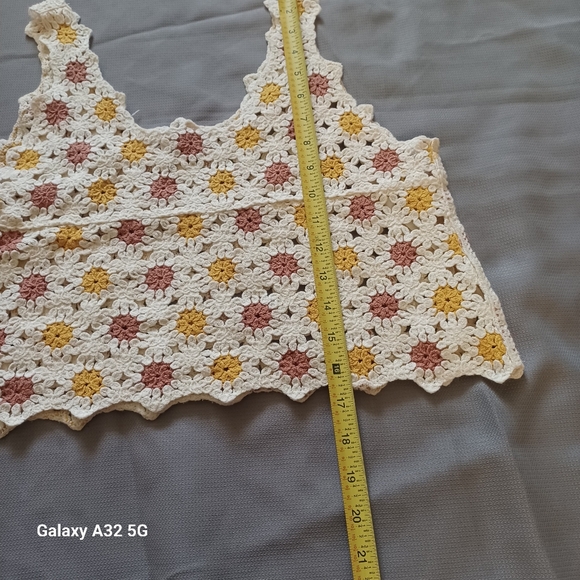New In Women Size S/m Crochet Floral Women Top - White, Yellow, Brown - Picture 7 of 11